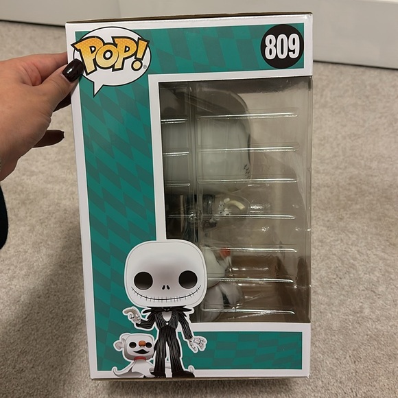 Funko POP - Jack Skellington with Zero (#809) - Glows in the Dark/FYE Exclusive - Picture 4 of 5
